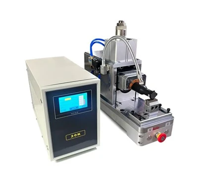 เครื่องเชื่อมจุดโลหะอัลตราโซนิก 4200W สำหรับเซลล์กระเป๋า